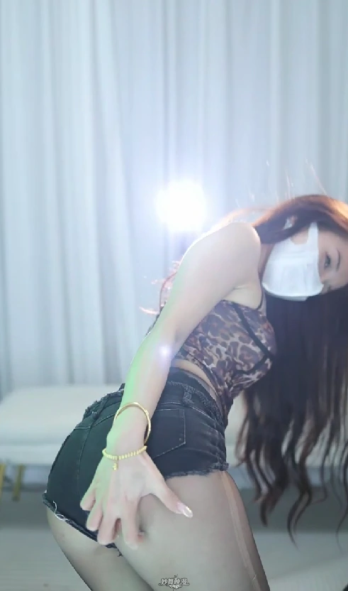 QQ20251106 235329 WEBP