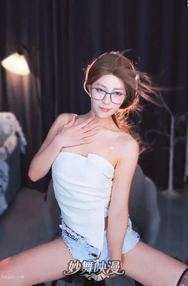 时光主播-韩舞小u精选直播舞蹈视频回放合集[40V 2.34G]